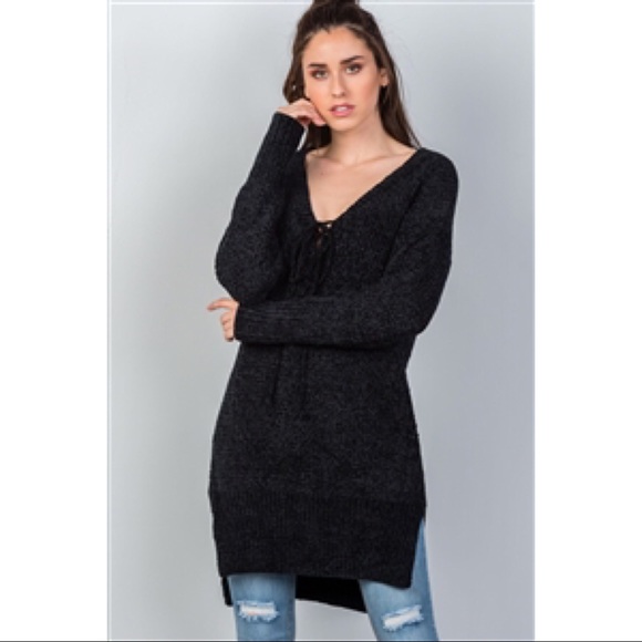 BLACK KEYHOLE CHOKER SWEATER DRESS - Picture 7 of 7